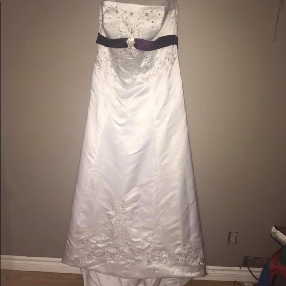 Wedding dress